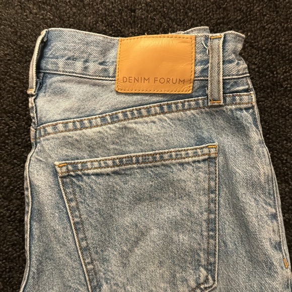 Denim ForumThe Farrah Hi-Rise Wide Jean (size 25, regular length) - Picture 6 of 10